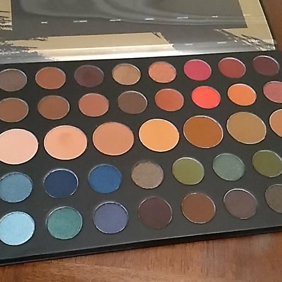 Morphe 39A Dare to Create - Picture 3 of 3